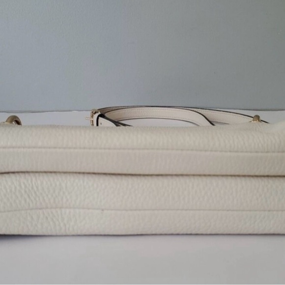 Coach Cream Leather Crossbody Bag - Picture 2 of 10